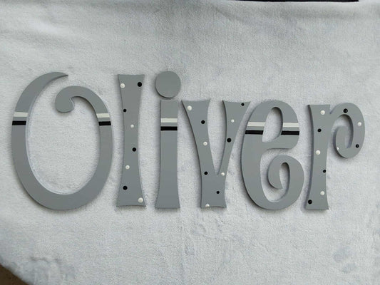 Oliver - suitable for doors or walls