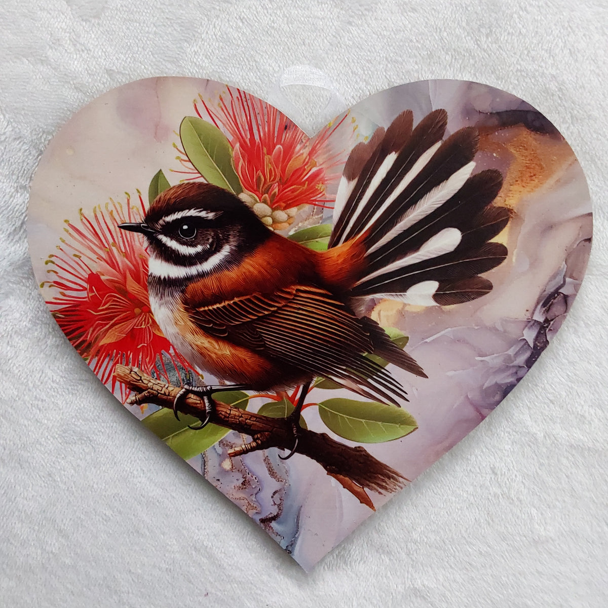 Fantail, piwaiwaka wall heart - Large