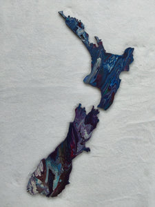 Map of North and South Islands.