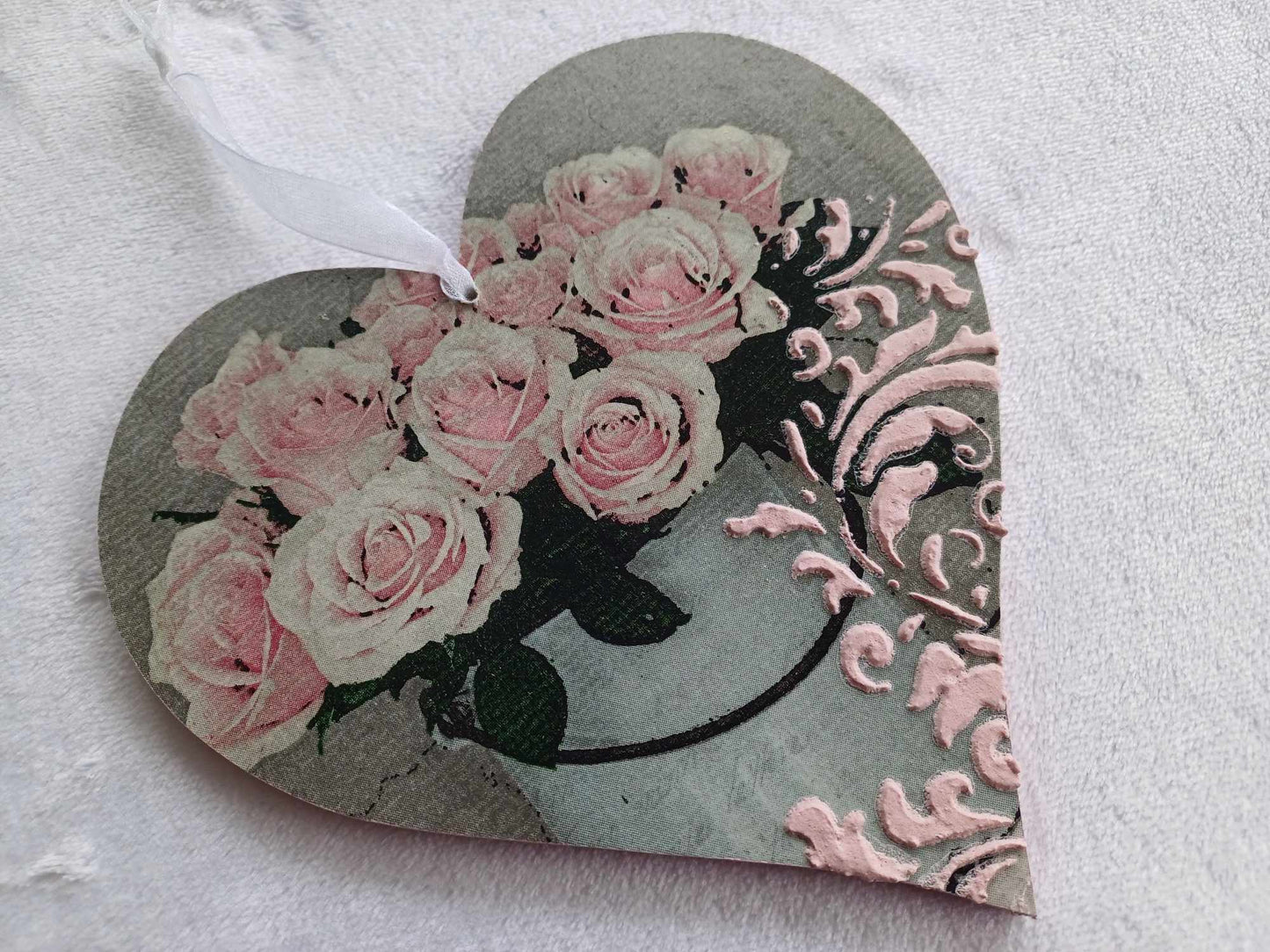 Shabby Chic Hanging Heart.