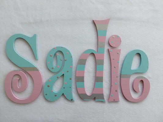Sadie - suitable for doors or walls