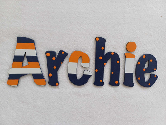 Archie - small letters suitable for a door.