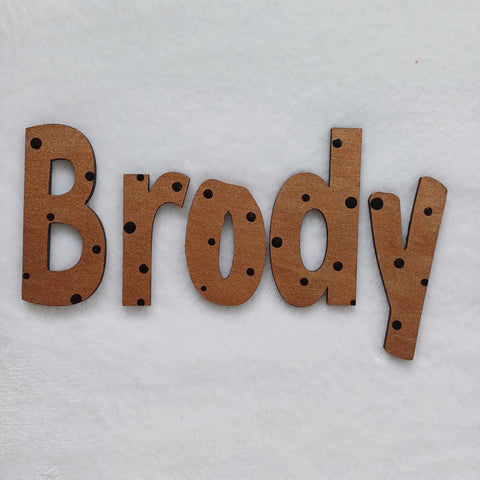 Brody - small letters suitable for a door.