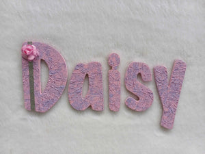 Daisy small letters suitable for a door.