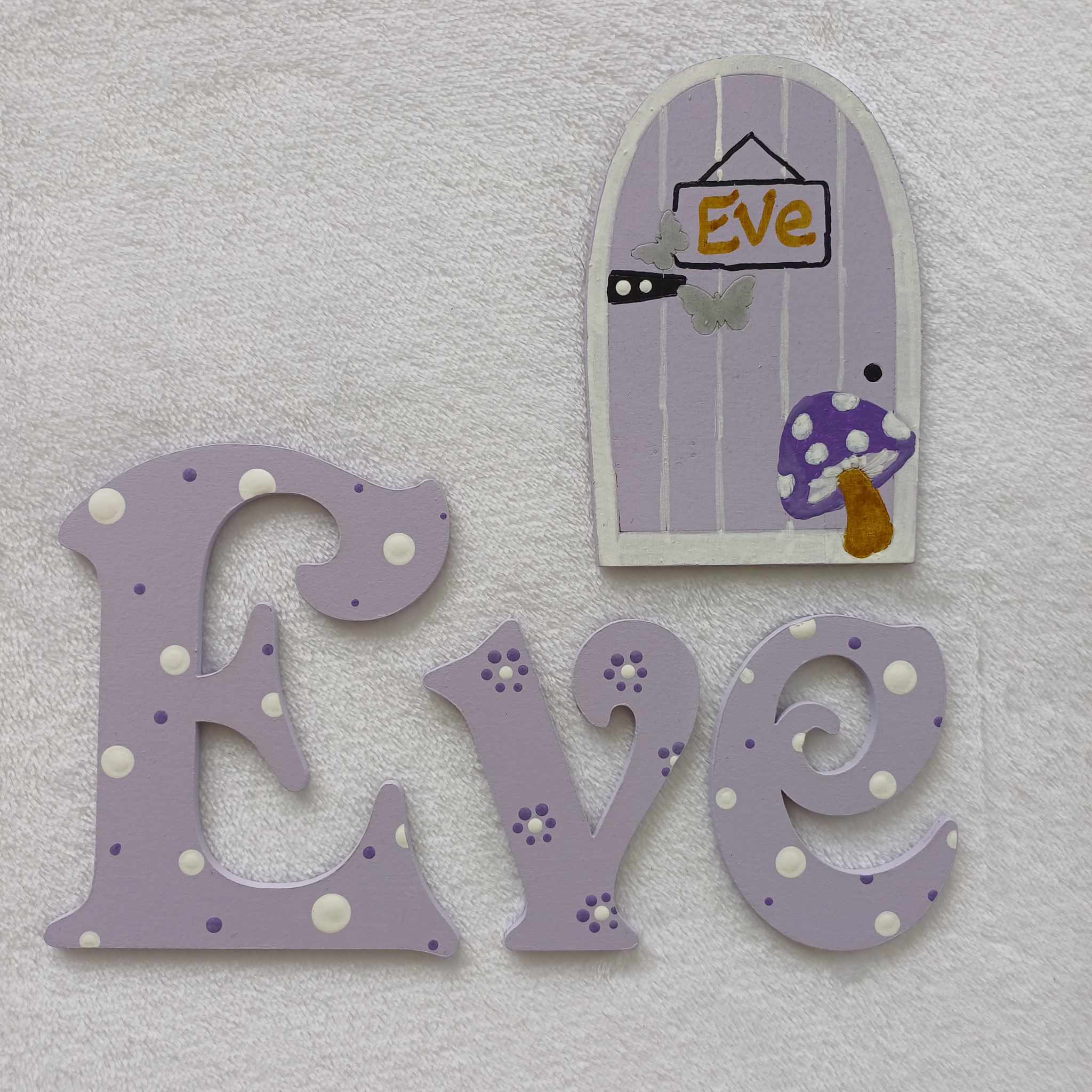 Eve and Fairy house - small letters suitable for a door.