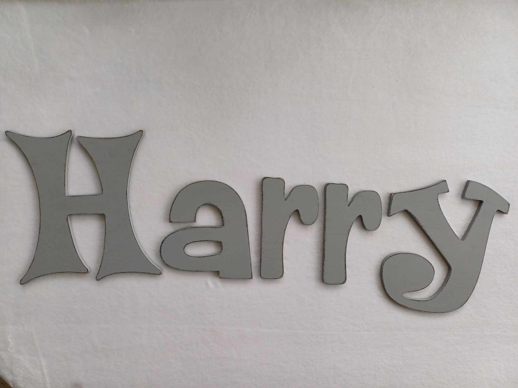 Harry - suitable for doors or walls