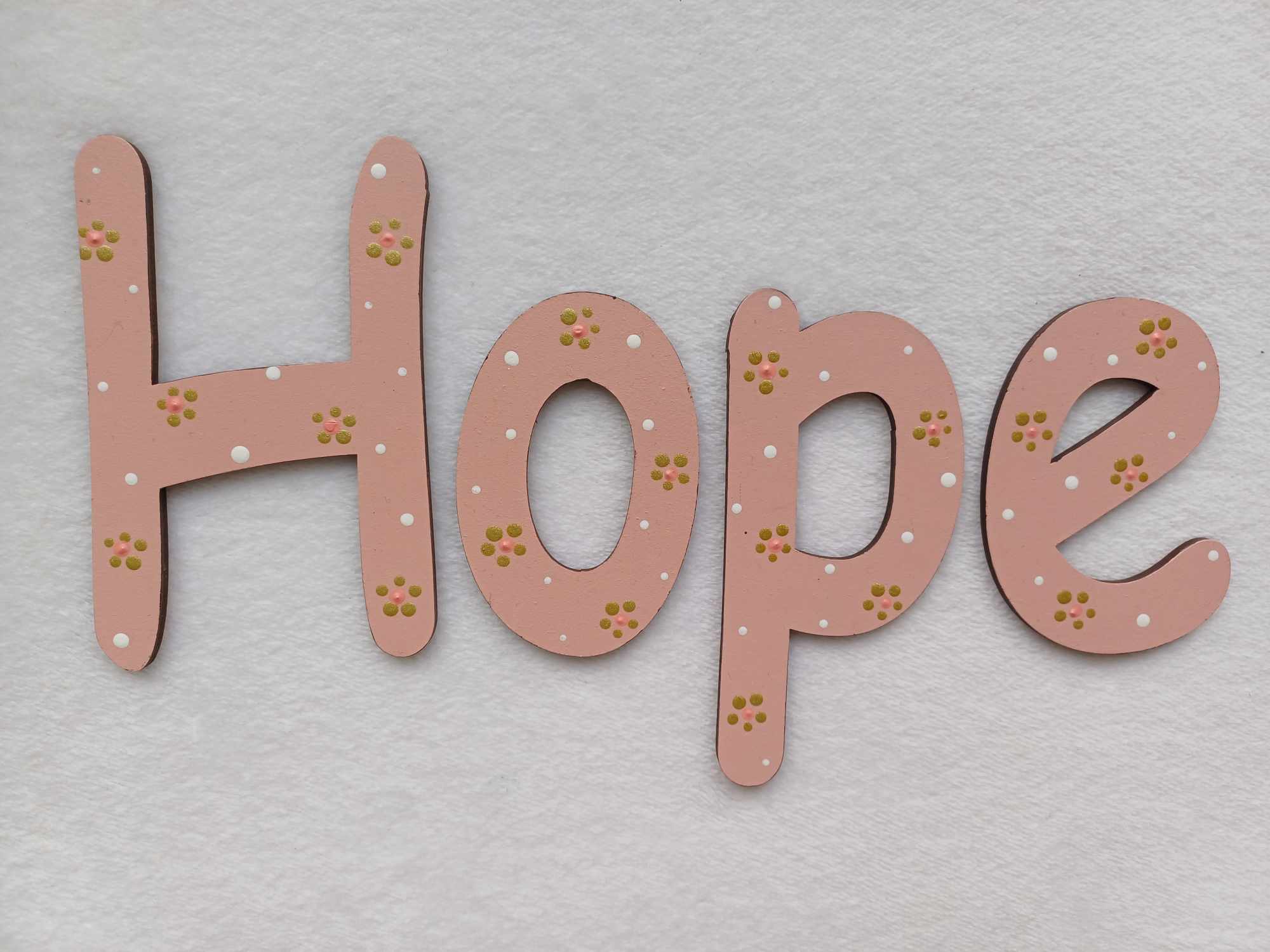 Hope - small letters suitable for a door.