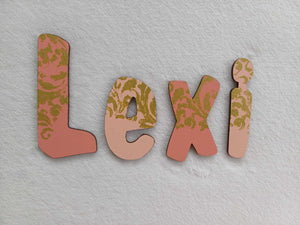 Lexi - small letters suitable for a door.