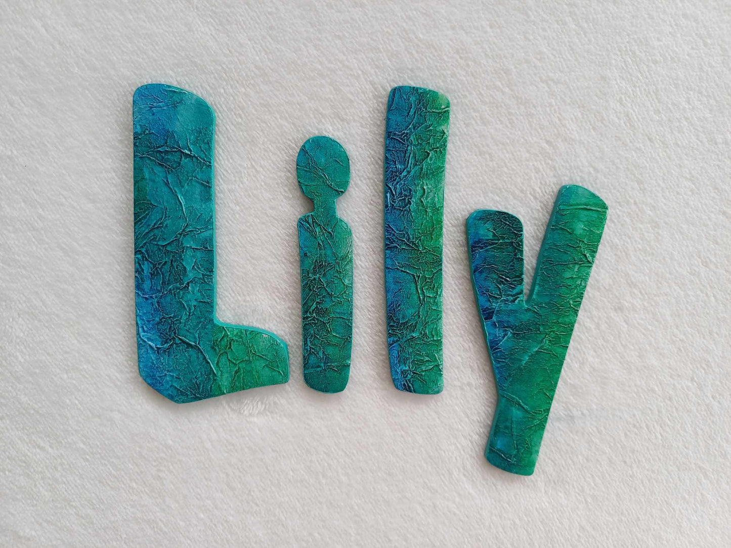 Lily - small letters suitable for a door.