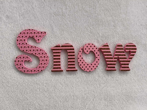 Snow - small letters suitable for a door.