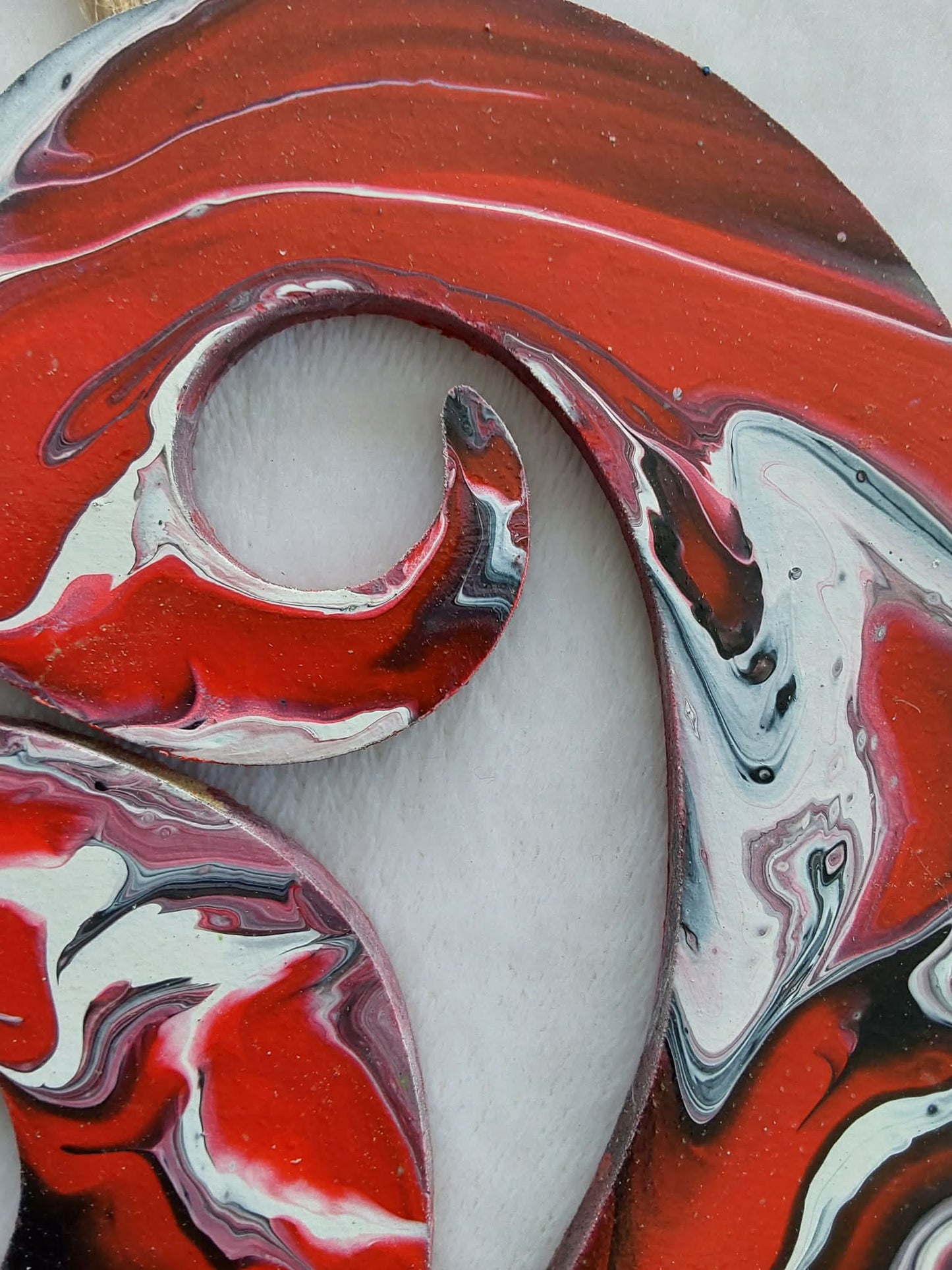 Kiwiana wall hanging heart