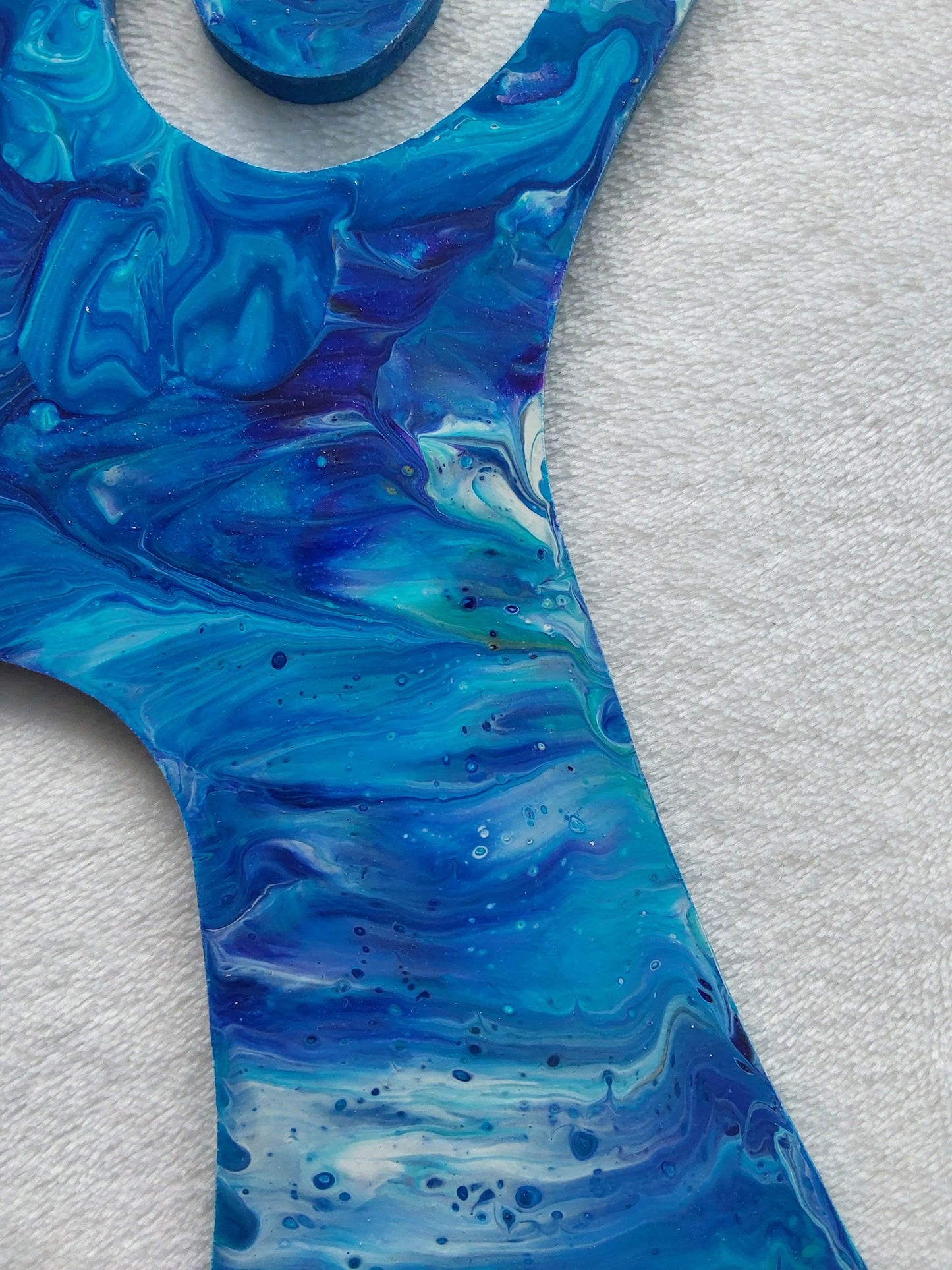 Kiwiana wall art, whale tail.
