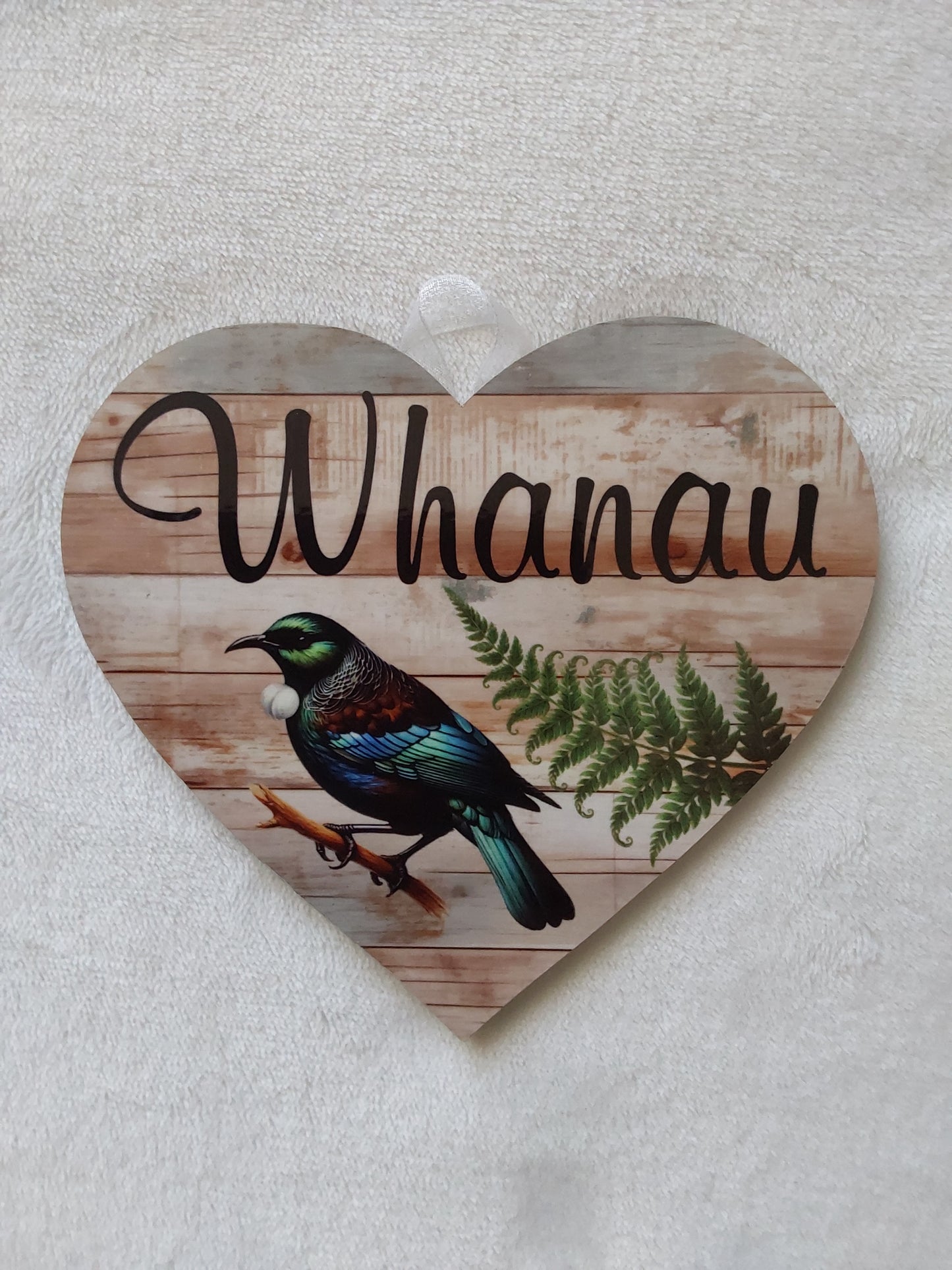 Whanau wall heart - Small