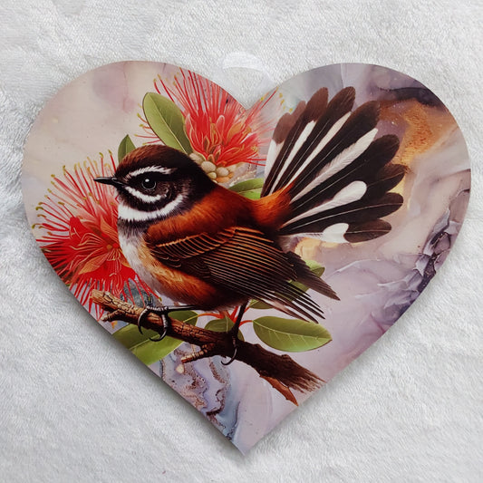 Fantail, piwaiwaka wall heart  - Large