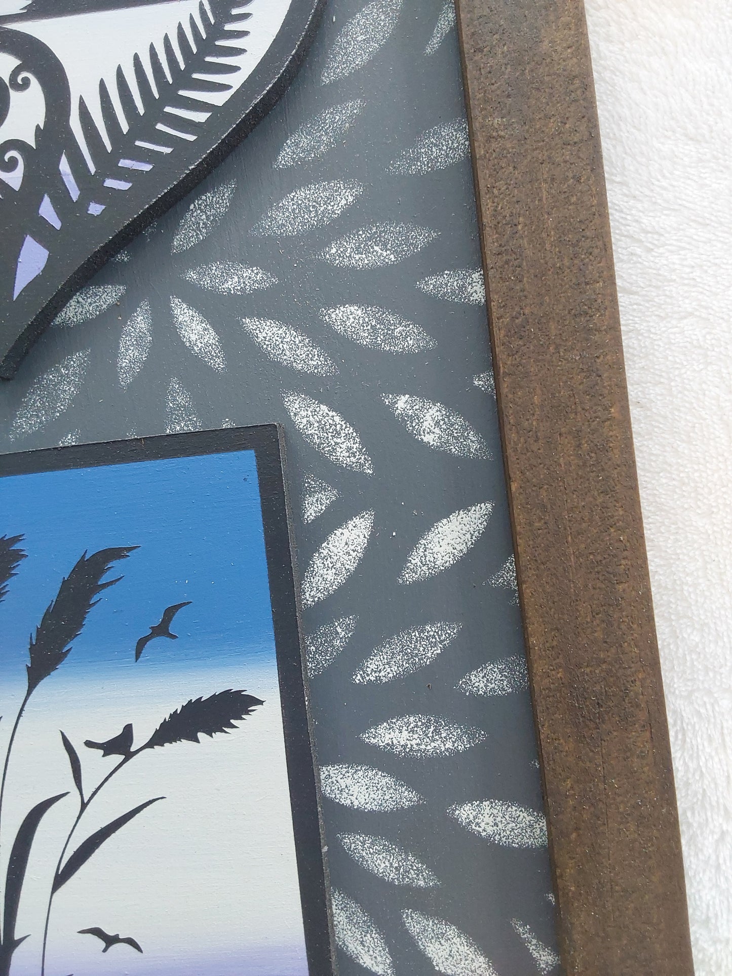 Kiwiana wall art.