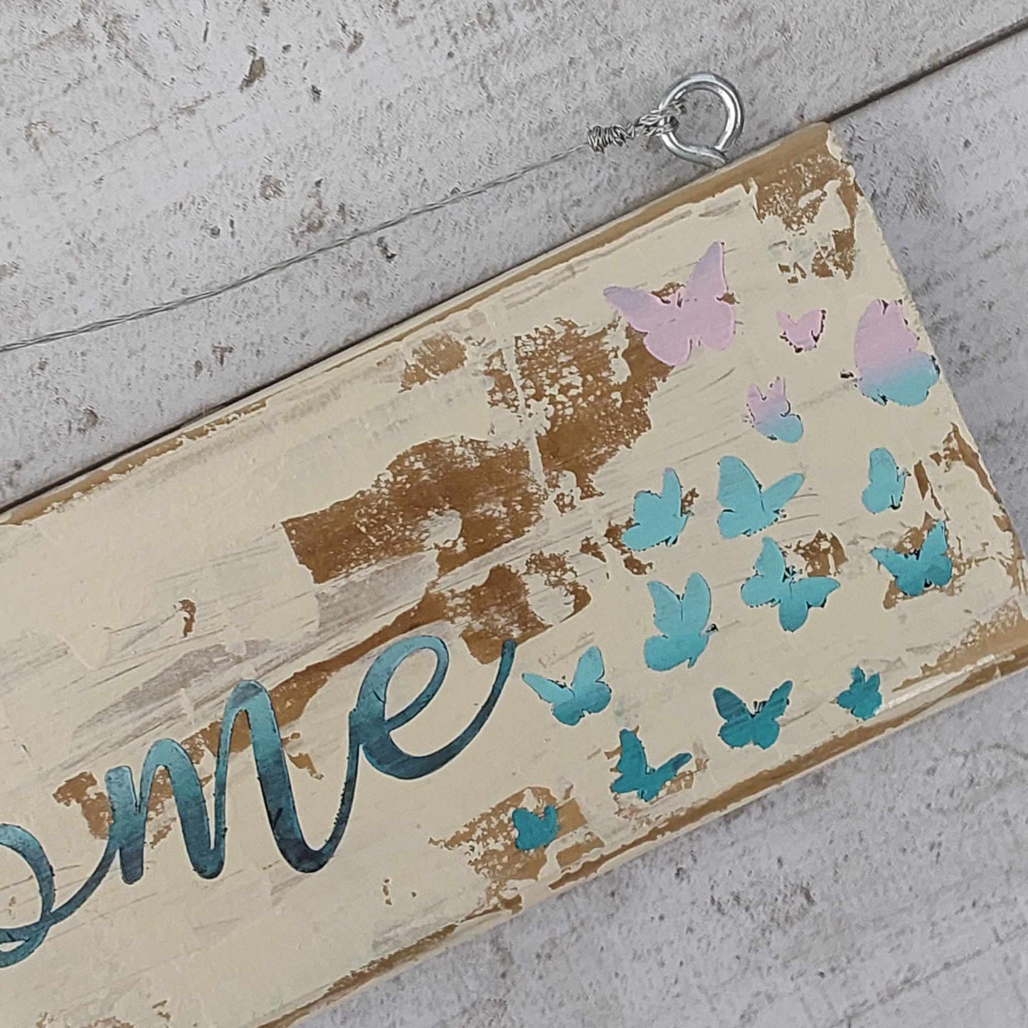 Welcome Sign