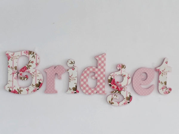 Floral letters - Made to order - 10cm high for the uppercase letter with proportionate lowercase letters.